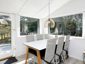 6 person holiday home in Bl vand